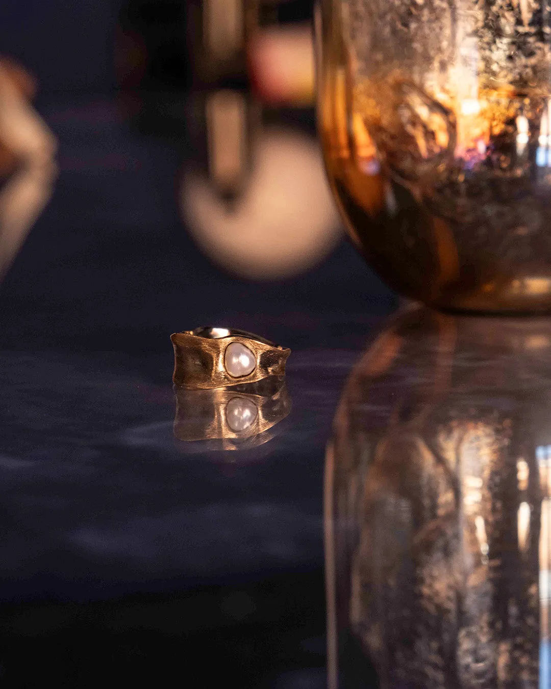 Flying rivers Bronze and Pearl Ring