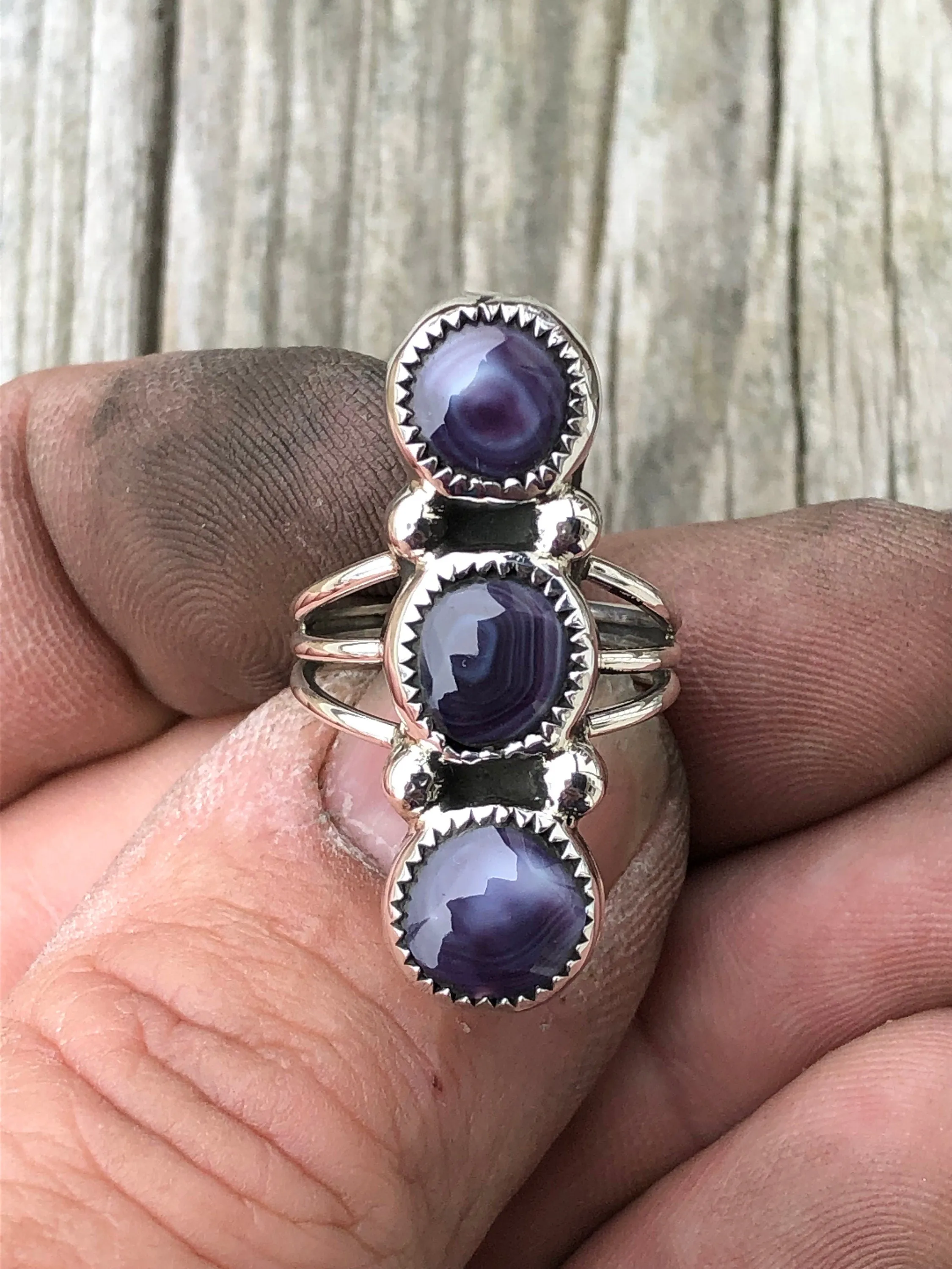 Triple Stone wampum ring, please specify size when ordering, thanks.