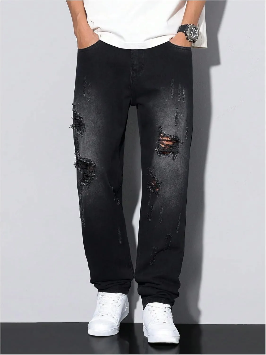 Verdusa Men's Vintage Distressed Ripped Jeans Straight Leg Denim Pants with Pockets